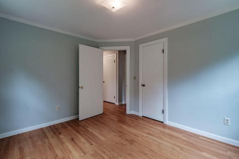 34 Winn Road Falmouth ME 04105
