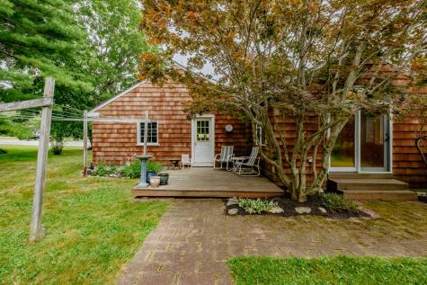 34 Winn Road Falmouth ME 04105