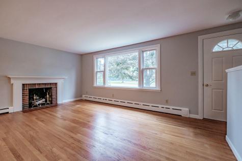 34 Winn Road Falmouth ME 04105