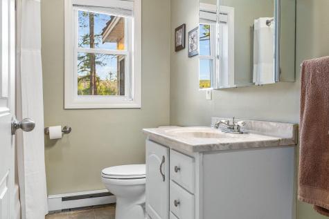 8 Ridgewood Drive Lebanon ME 04027
