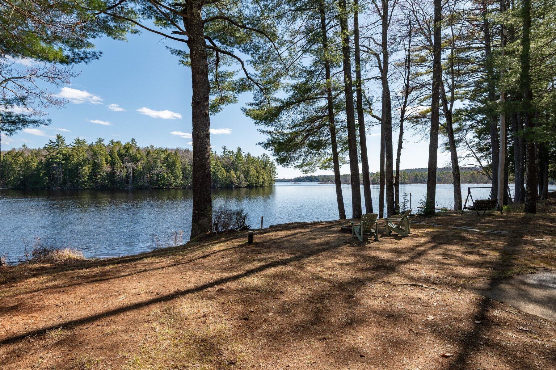 8 Ridgewood Drive Lebanon ME 04027