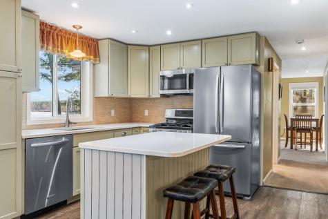 8 Ridgewood Drive Lebanon ME 04027
