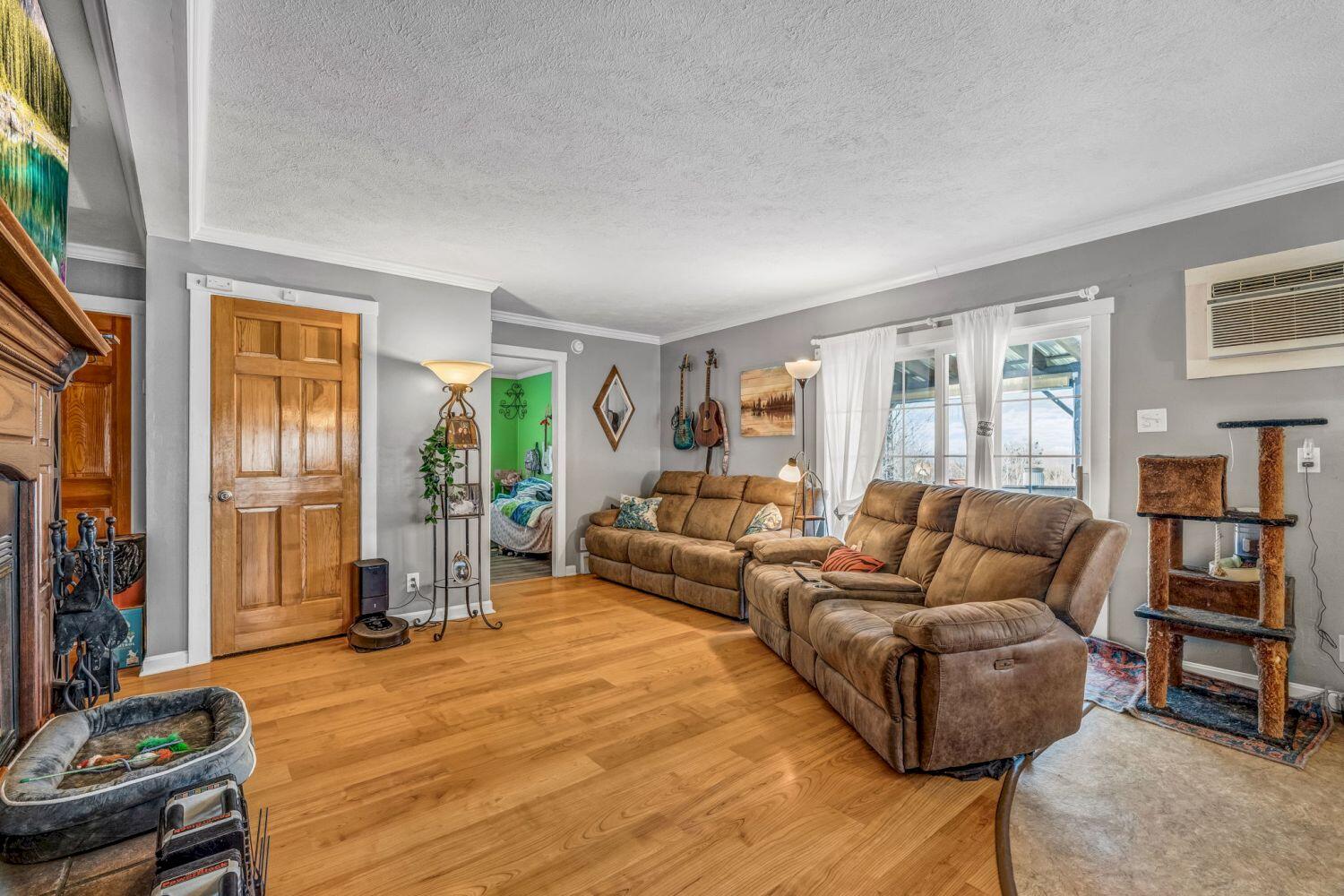 28 Davis Road Vienna ME 04360
