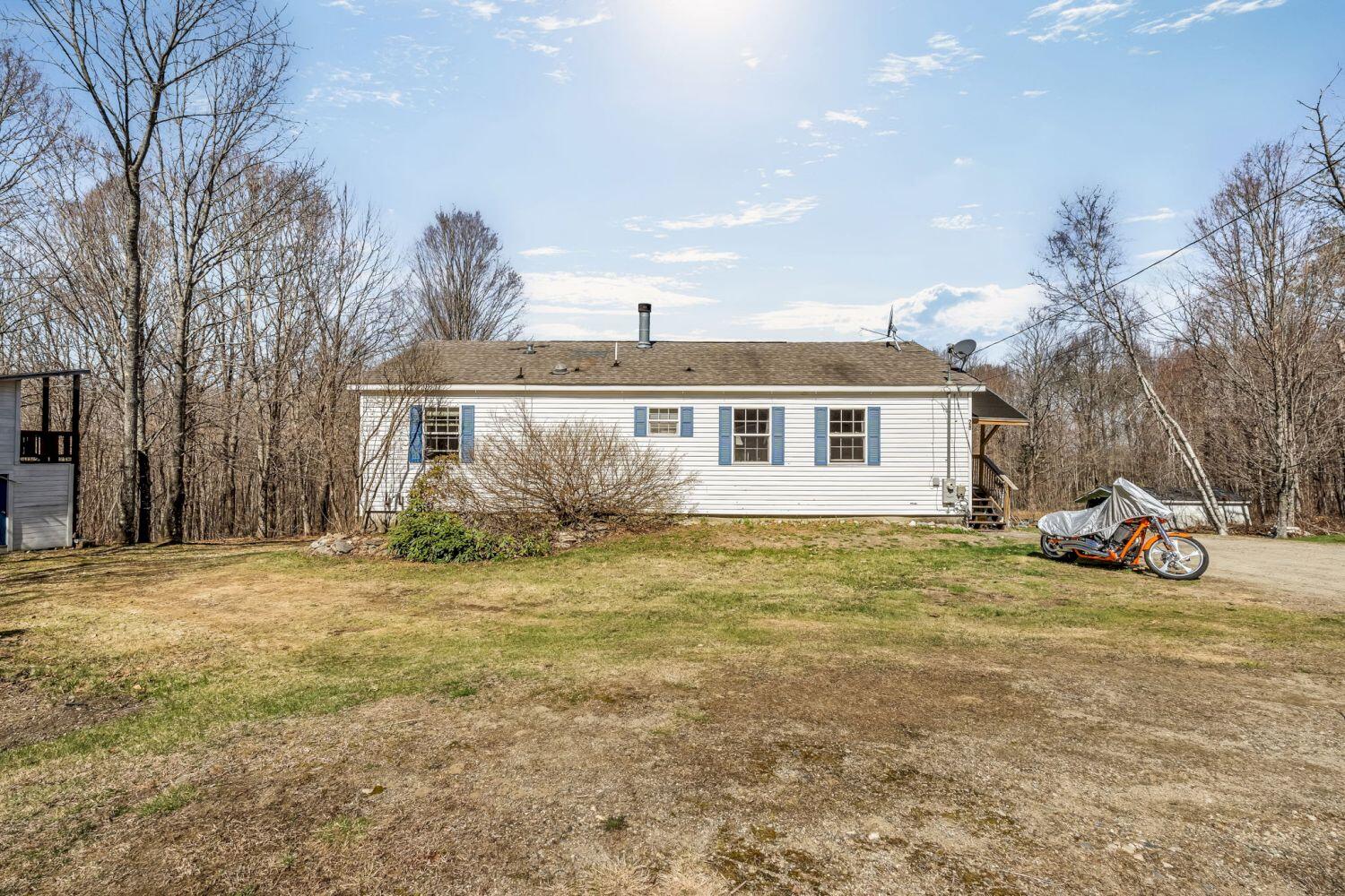 28 Davis Road Vienna ME 04360