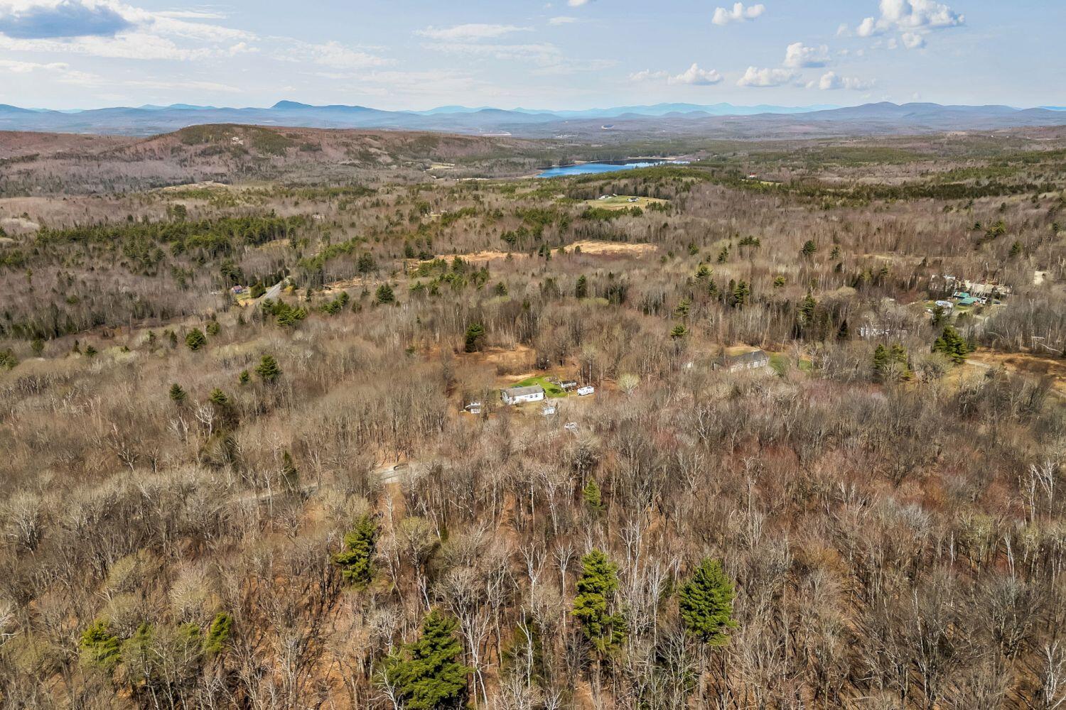 28 Davis Road Vienna ME 04360