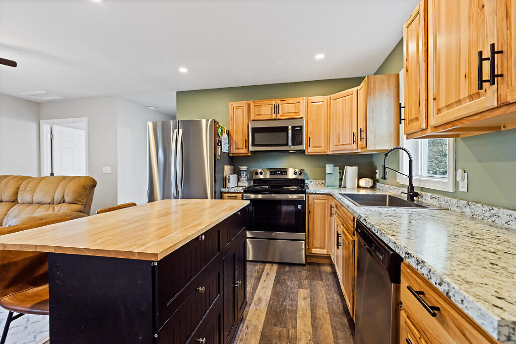 312 Old Brunswick Road Gardiner ME 04345