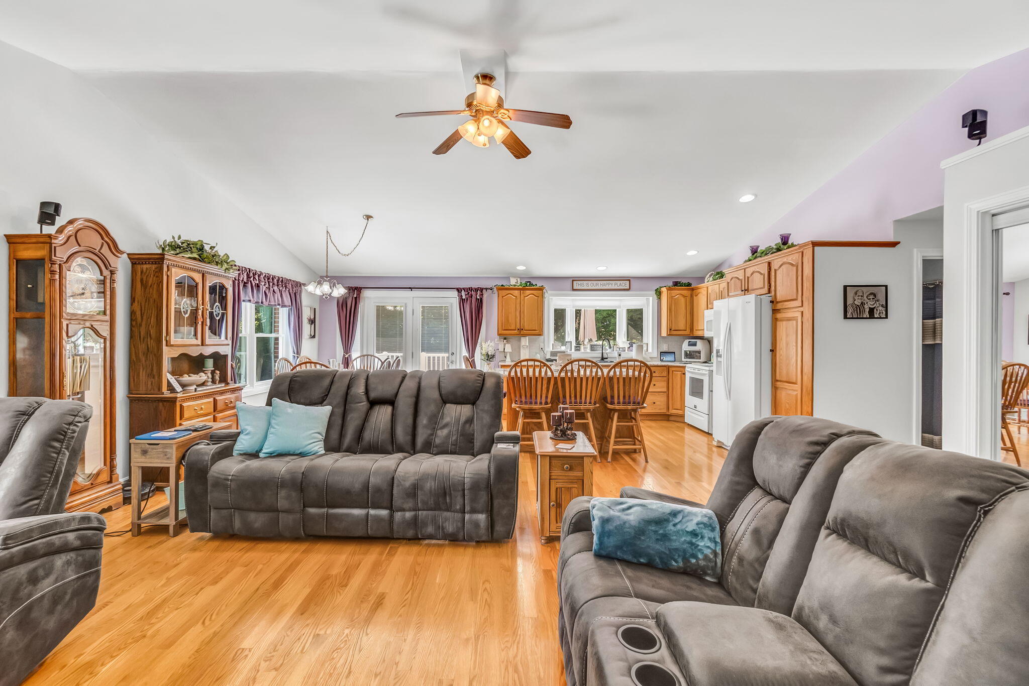 1391 Turner Street Auburn ME 04210