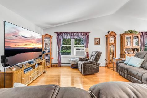 1391 Turner Street Auburn ME 04210