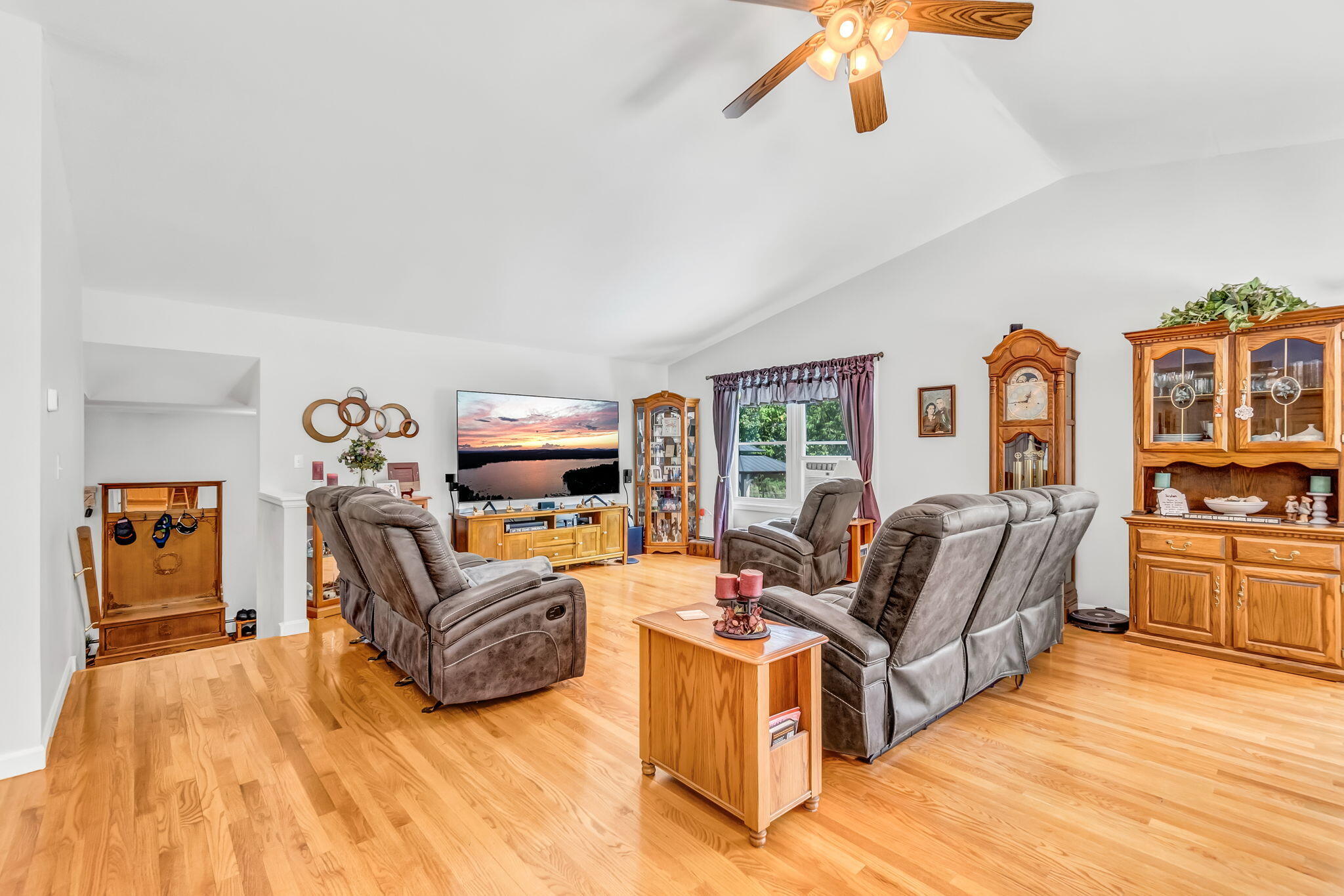 1391 Turner Street Auburn ME 04210