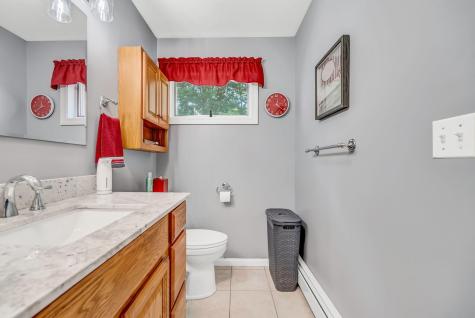 1391 Turner Street Auburn ME 04210