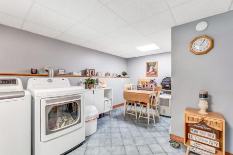 1391 Turner Street Auburn ME 04210