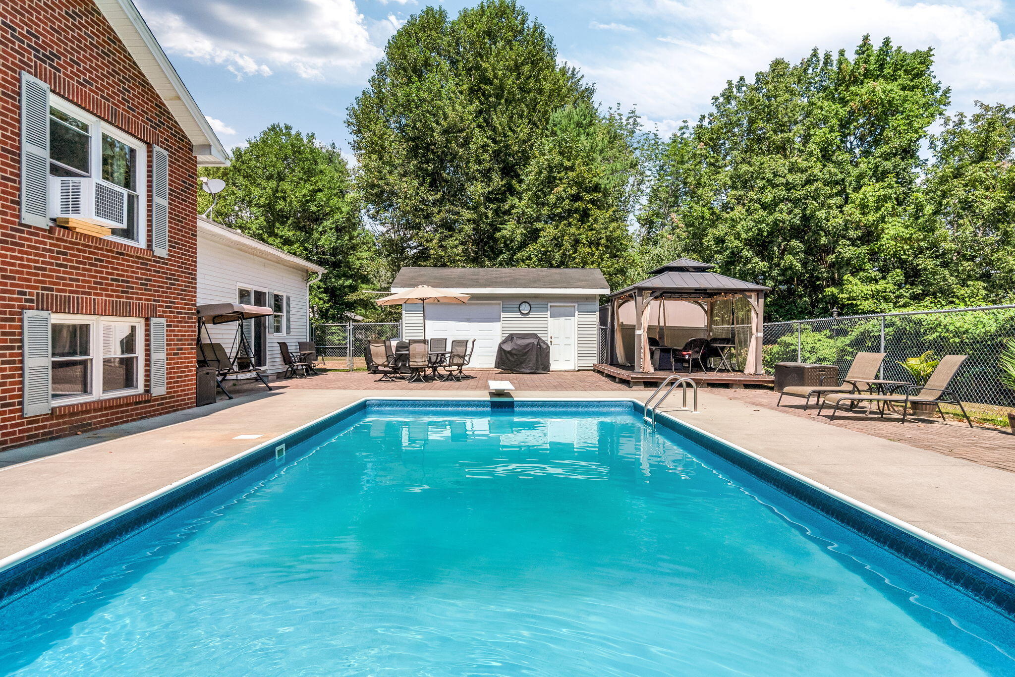 1391 Turner Street Auburn ME 04210