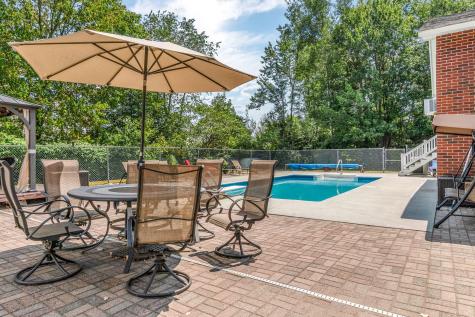 1391 Turner Street Auburn ME 04210