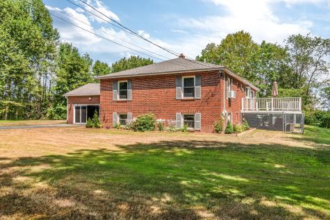 1391 Turner Street Auburn ME 04210