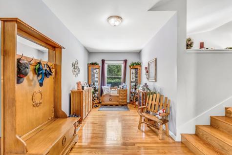 1391 Turner Street Auburn ME 04210