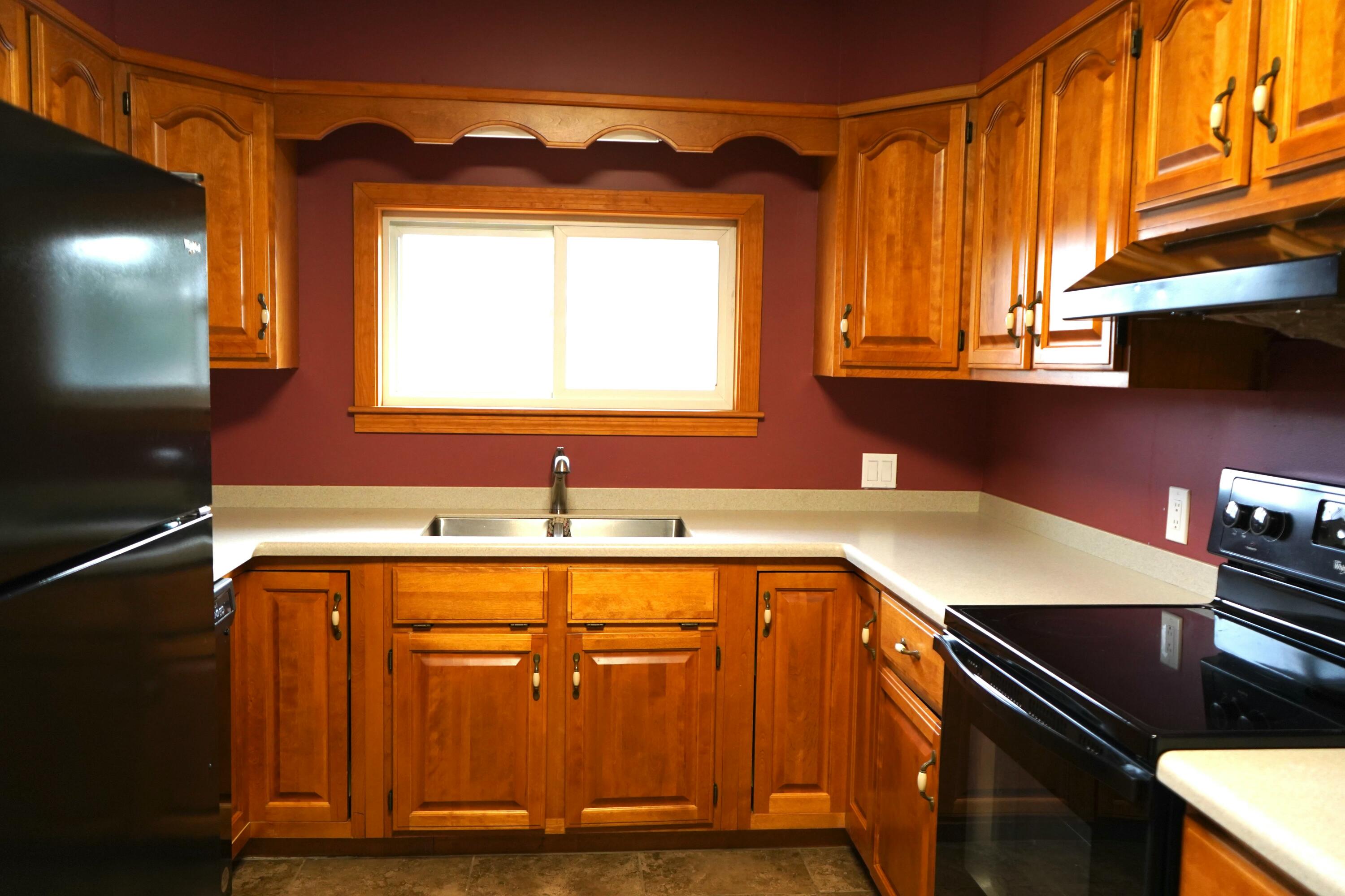 59 Old County Road Fairfield ME 04937