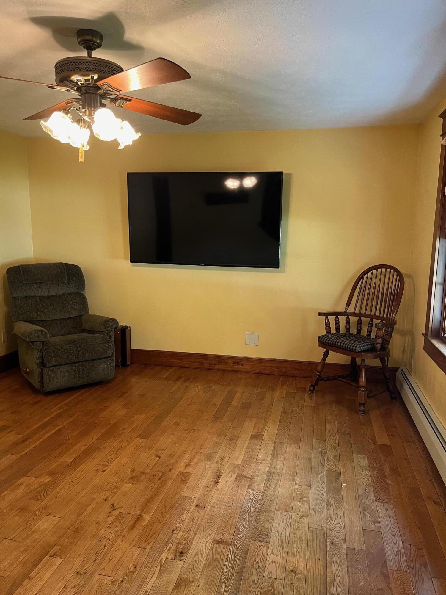 9 Breton Avenue Sanford ME 04073