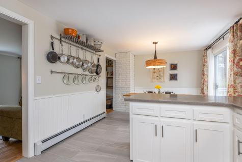 57 Woods Circle Road Yarmouth ME 04096