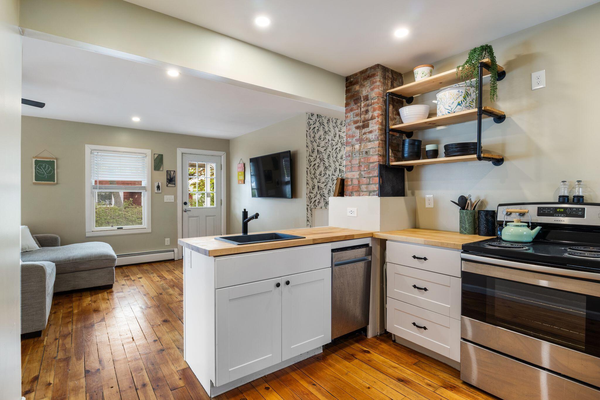 77 Saco Avenue Old Orchard Beach ME 04064