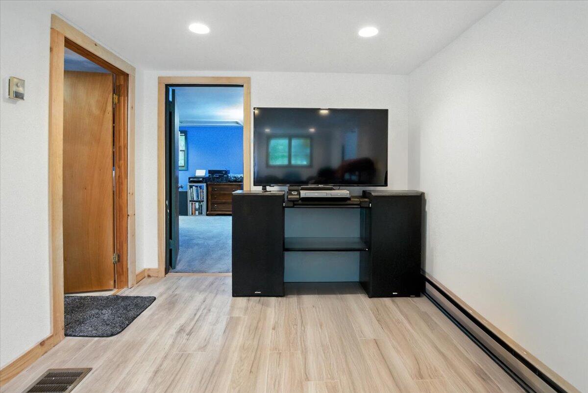 64 Boothby Street Augusta ME 04330