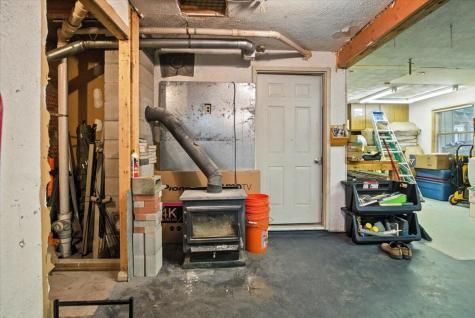 64 Boothby Street Augusta ME 04330