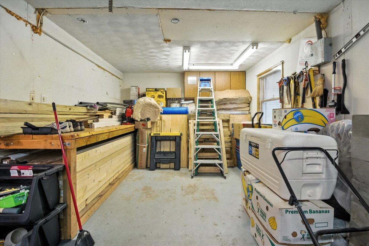 64 Boothby Street Augusta ME 04330