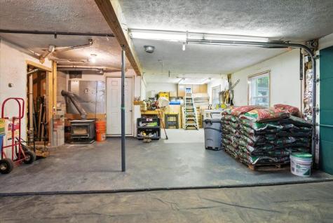 64 Boothby Street Augusta ME 04330