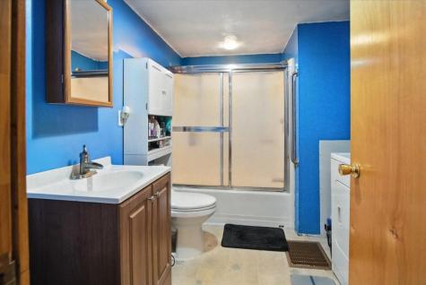 64 Boothby Street Augusta ME 04330