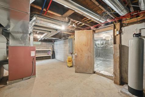 33 Gerber Lane Monmouth ME 04259