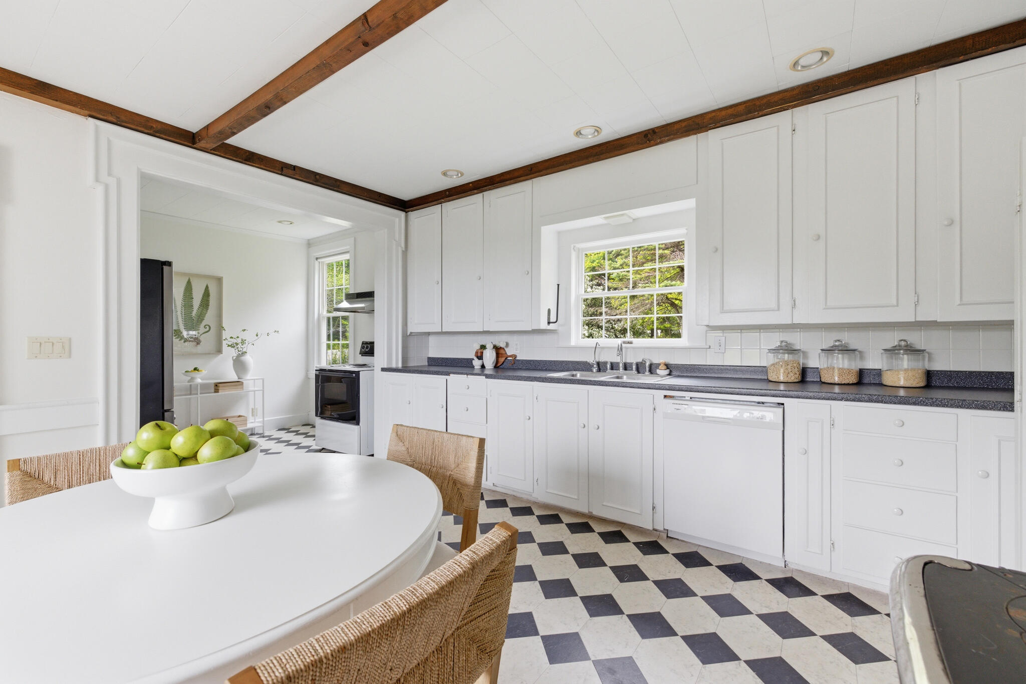 550 Main Road Phippsburg ME 04562