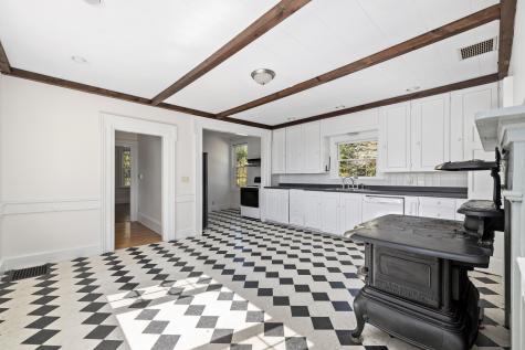 550 Main Road Phippsburg ME 04562