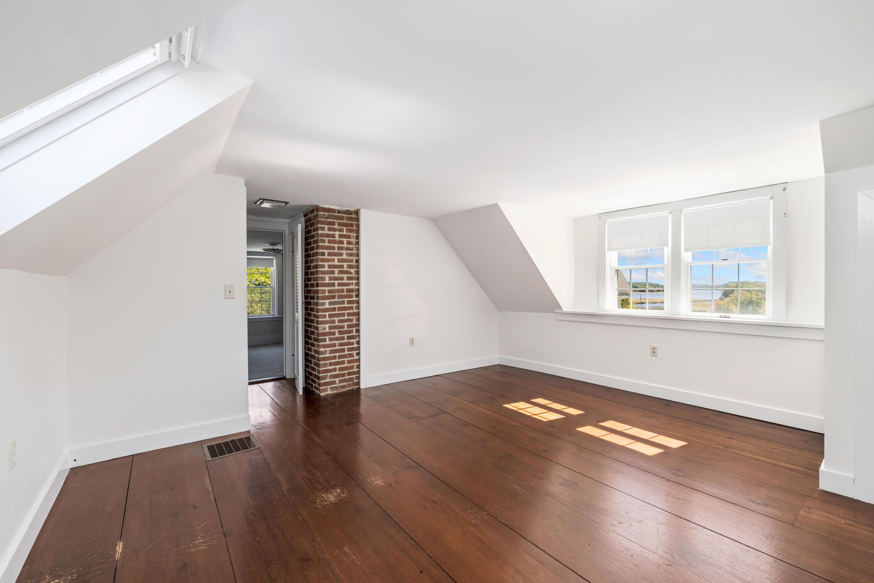 550 Main Road Phippsburg ME 04562