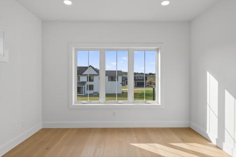 134 Owl's Nest Road Portland ME 04102