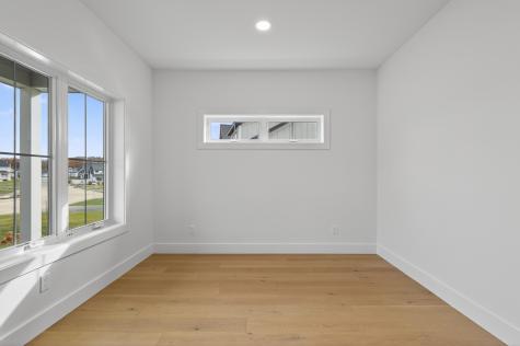 134 Owl's Nest Road Portland ME 04102