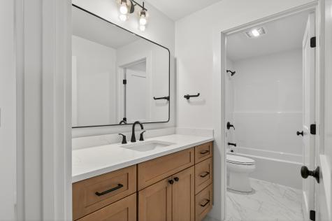 134 Owl's Nest Road Portland ME 04102