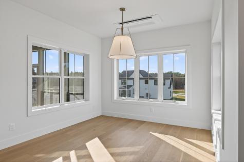 134 Owl's Nest Road Portland ME 04102