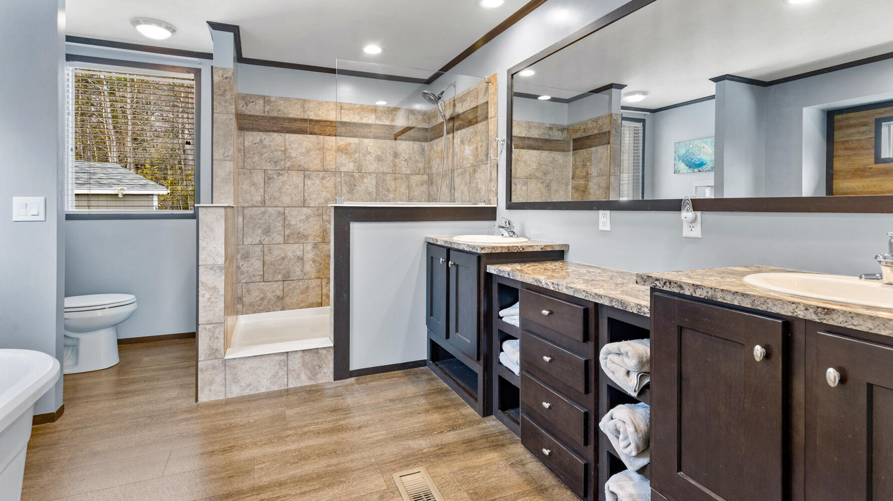 112 Raccoon Cove Road Lamoine ME 04605