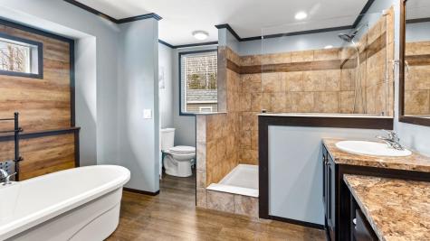 112 Raccoon Cove Road Lamoine ME 04605