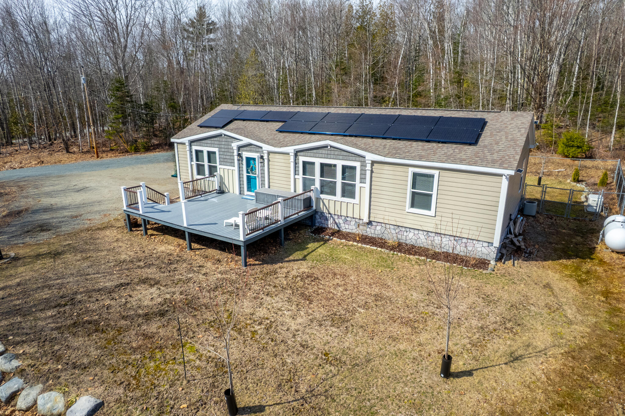 112 Raccoon Cove Road Lamoine ME 04605