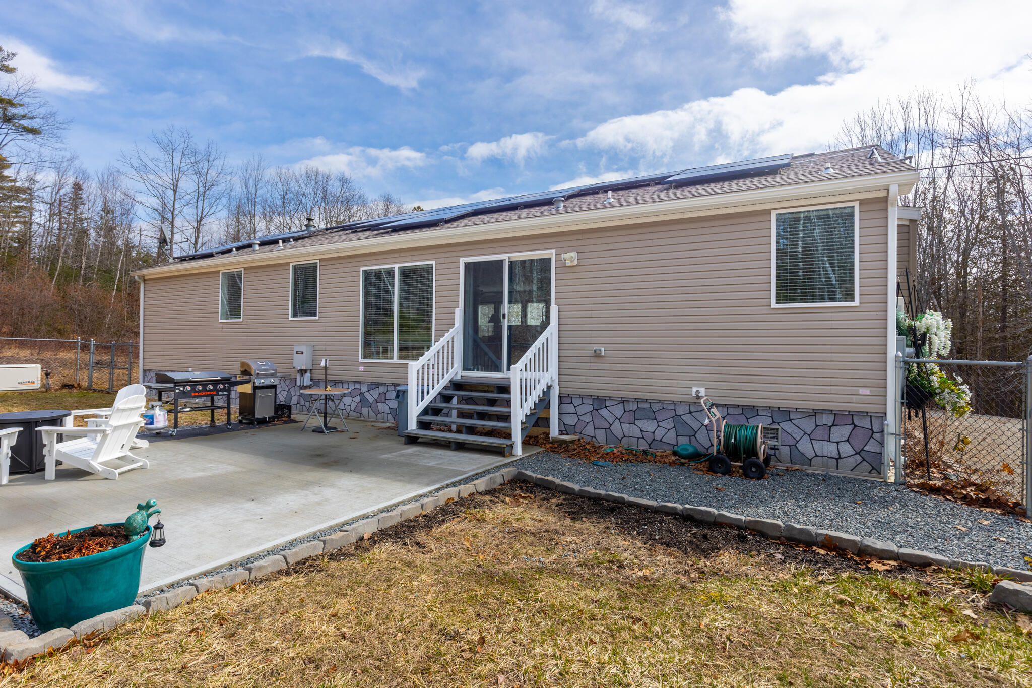 112 Raccoon Cove Road Lamoine ME 04605