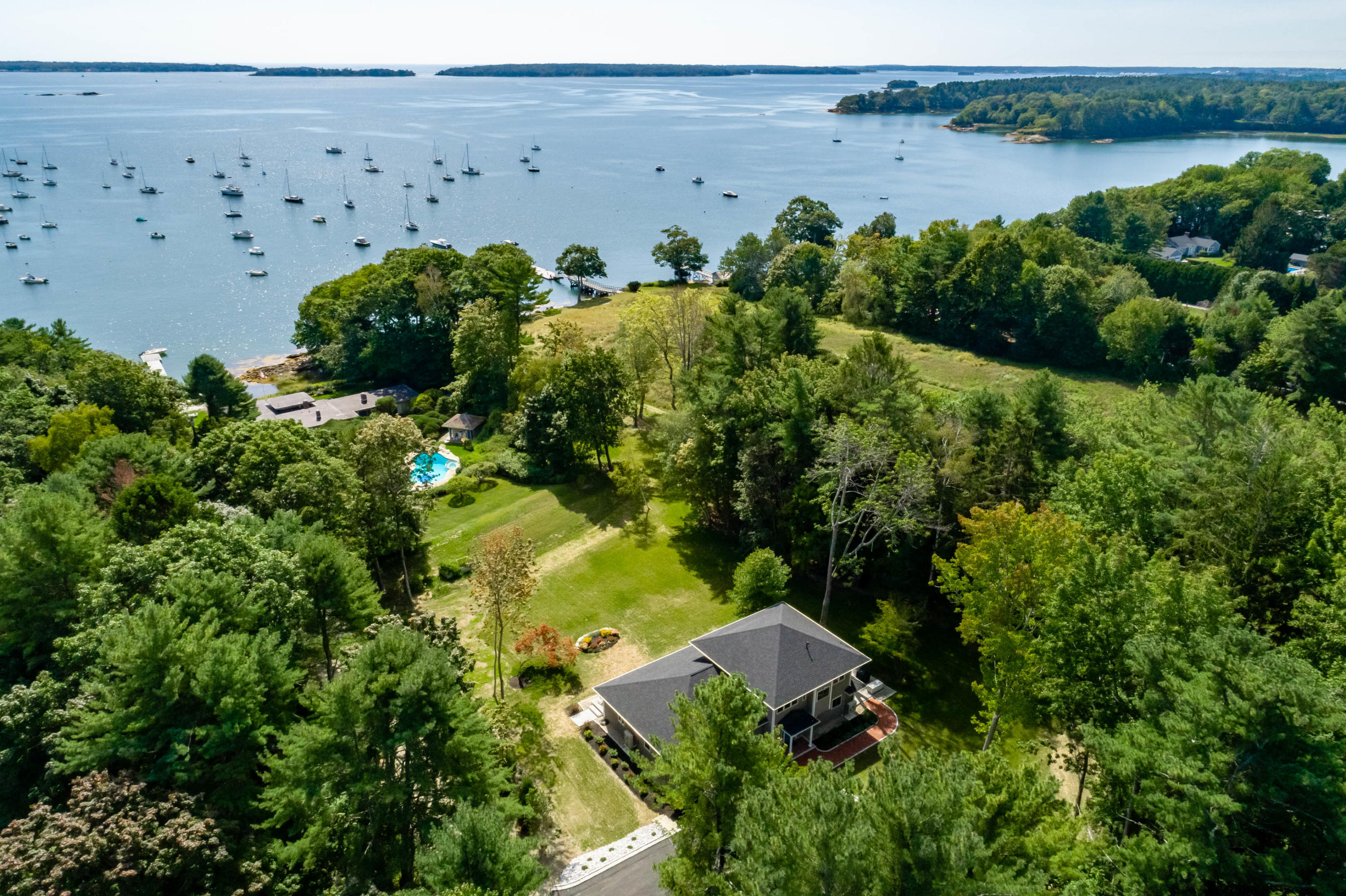 173 Foreside Road Falmouth ME 04105