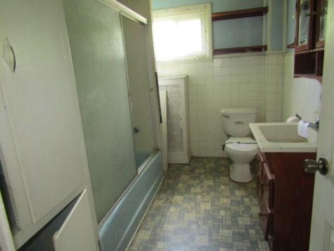 15 Green Street Houlton ME 04730