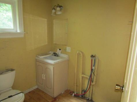 15 Green Street Houlton ME 04730