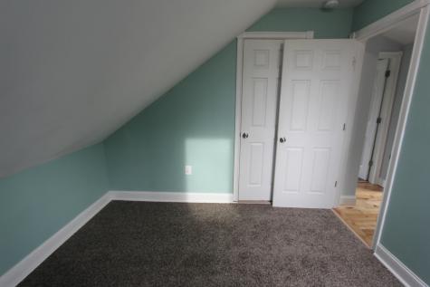 152 Bradman Street Auburn ME 04210
