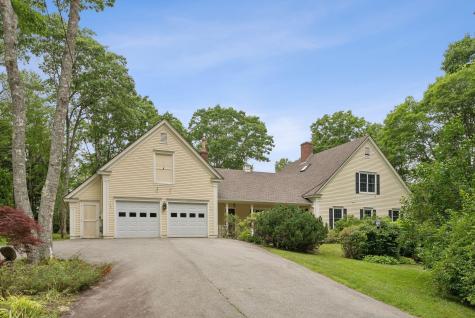 24 Moose Alley Harpswell ME 04079