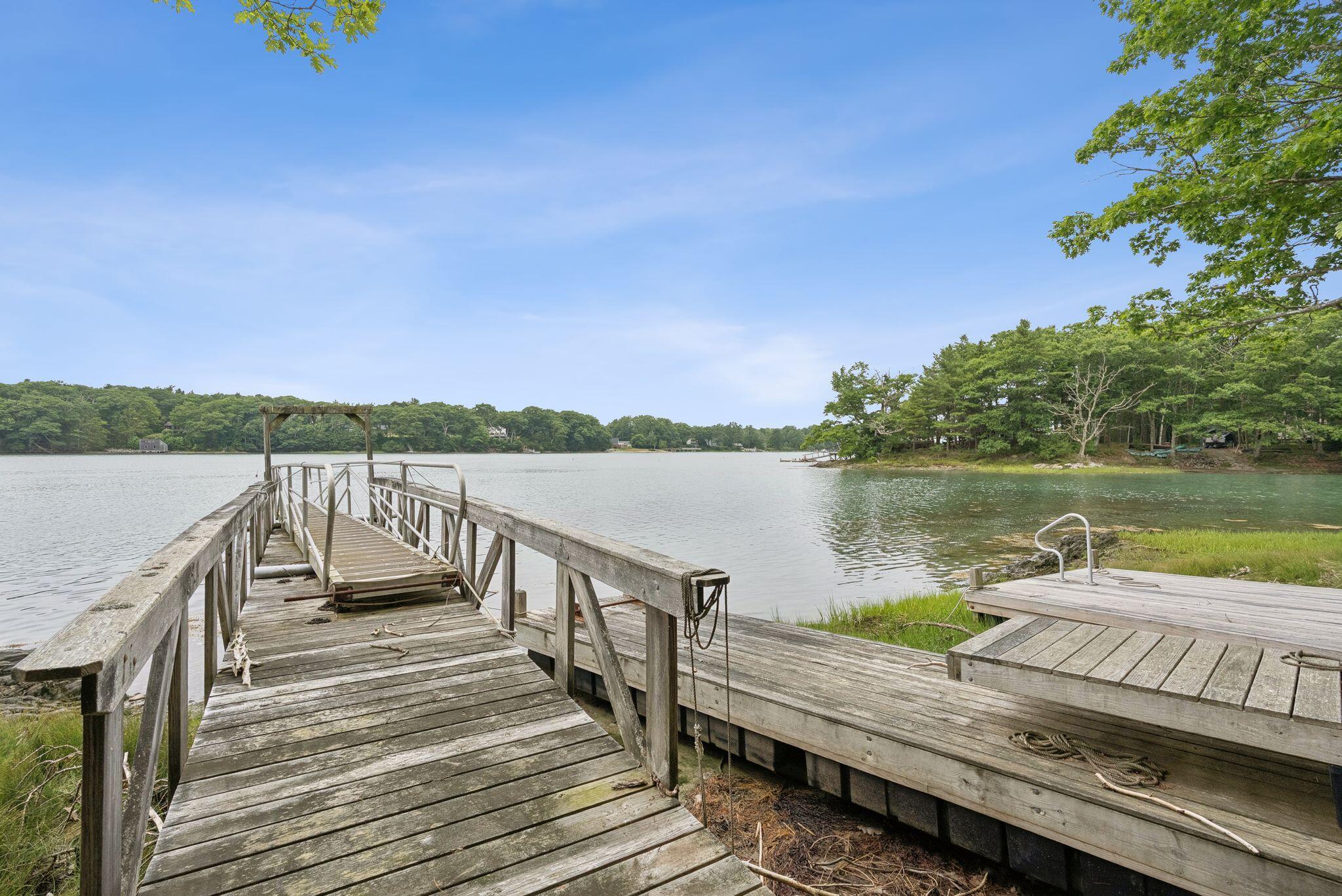 24 Moose Alley Harpswell ME 04079