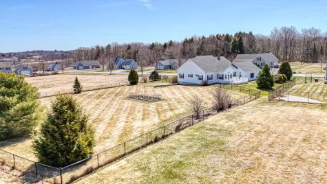 11 Sunrise Drive Hallowell ME 04347
