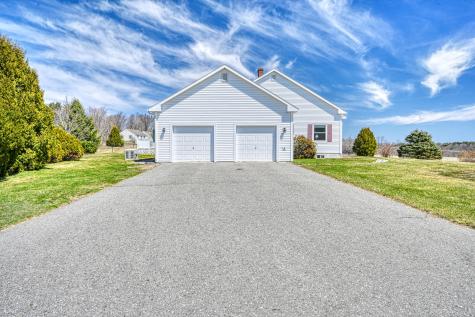 11 Sunrise Drive Hallowell ME 04347