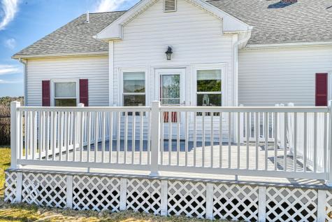 11 Sunrise Drive Hallowell ME 04347