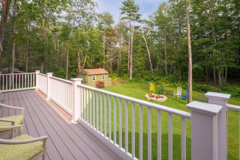 15 Loretta Lane York ME 03909